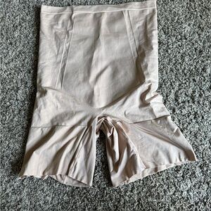 Spanx | Tummy Control Shapewear Shorts